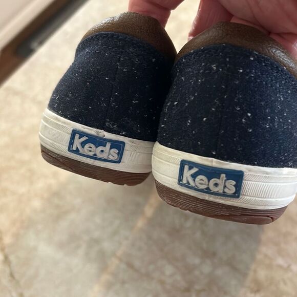 KEDS Navy Boat Shoes - Picture 3 of 6